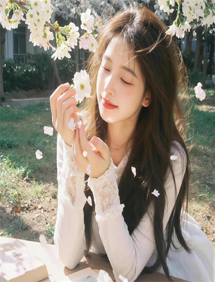 年代剧技术揭秘：《向往黑人的楼上女孩》的创作历程与幕后故事 ——年代剧的专业鉴赏